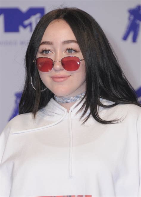 noah cyrus nose job|Noah Cyrus reveals her unrecognizable look in new pics after。